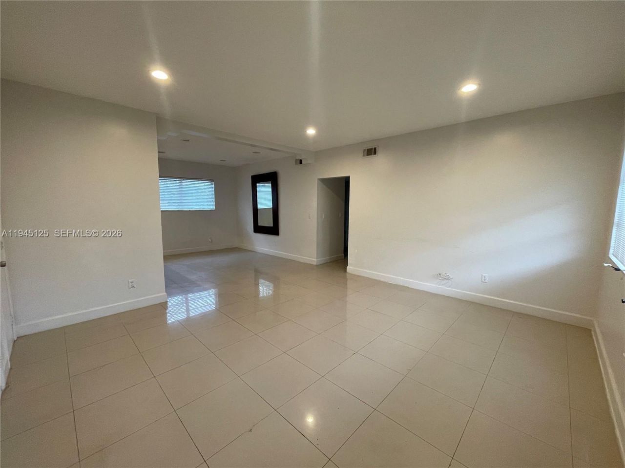 250 S Shore Dr, Unit 1, Miami Beach, FL 33141 Photo