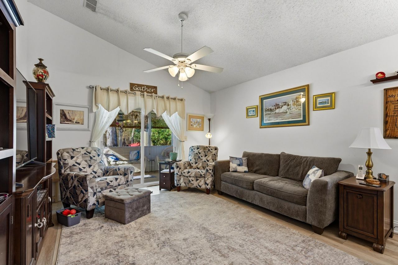 1500 St. George Ln. Photo 11