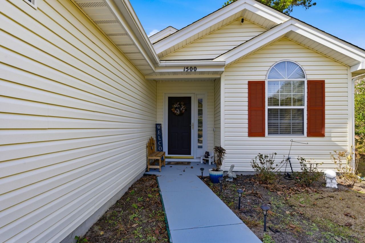 1500 St. George Ln. Photo 4