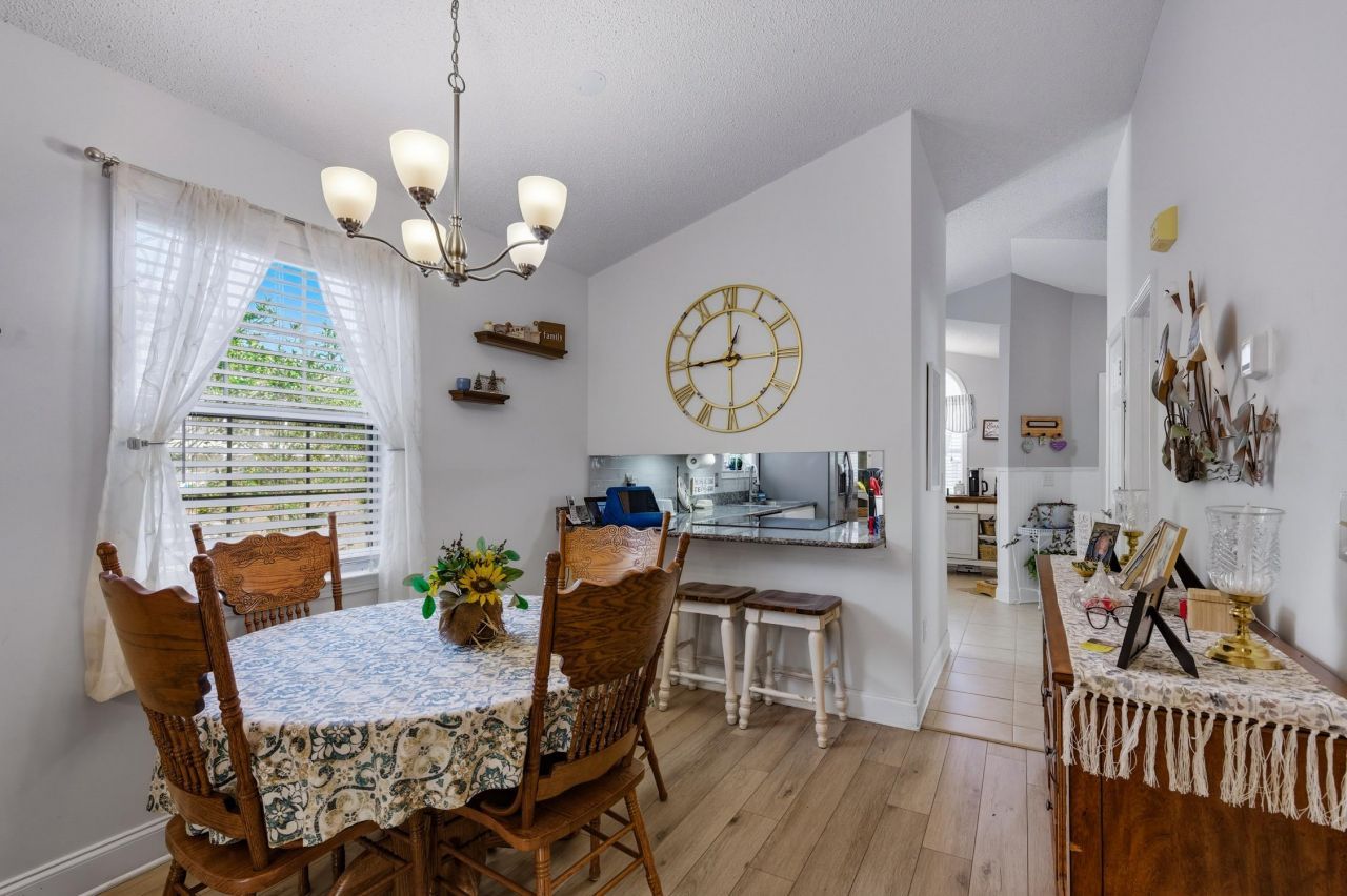 1500 St. George Ln. Photo 9