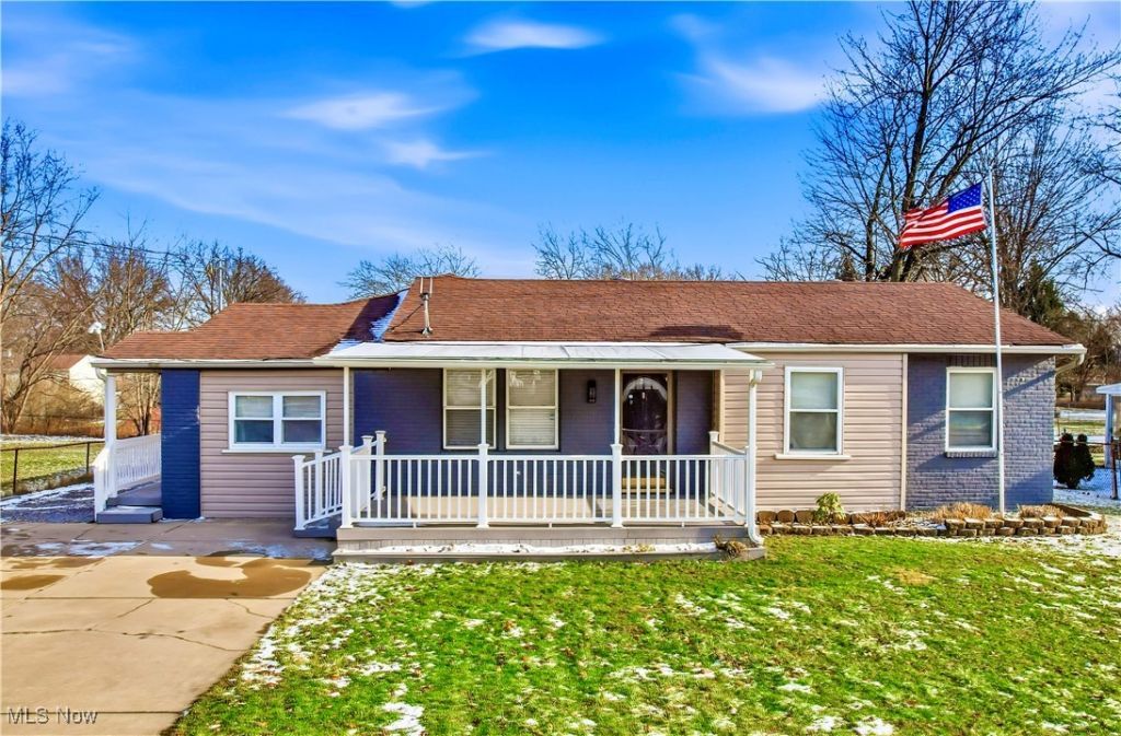 245 North Road, Niles, OH 44446 Main Photo