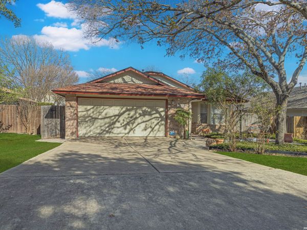 3675 Ridge Cluster, San Antonio, TX 78247