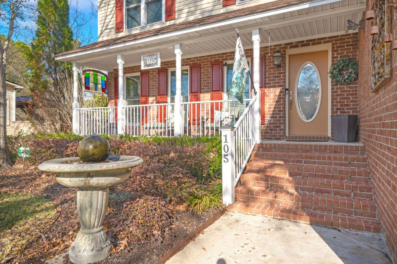 105 Spike Point Court Photo 7