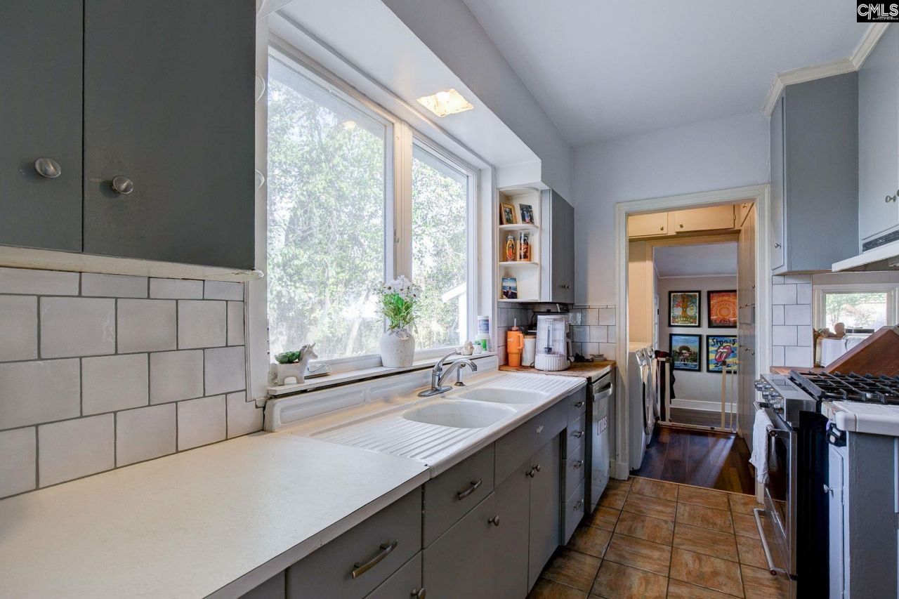 512 Carrison Street Photo 12