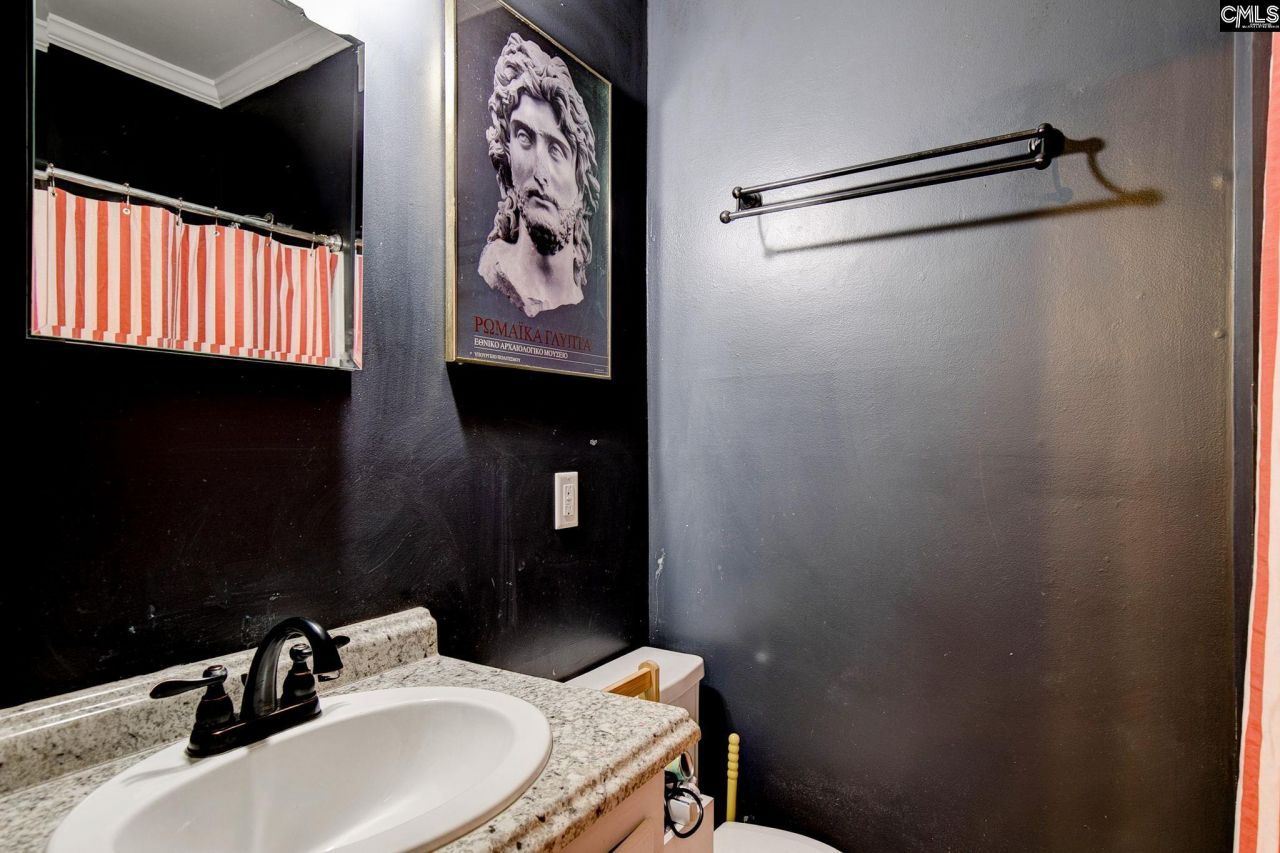 512 Carrison Street Photo 22