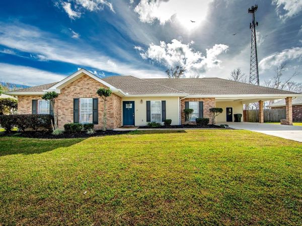 434 Ciera Dr, Houma, LA 70364