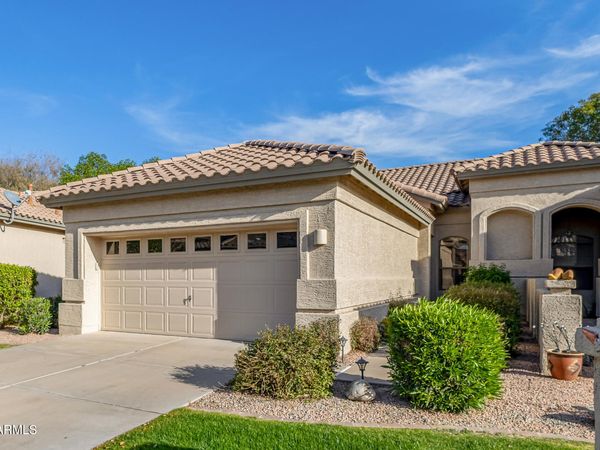 23721 S PLEASANT Way, Sun Lakes, AZ 85248