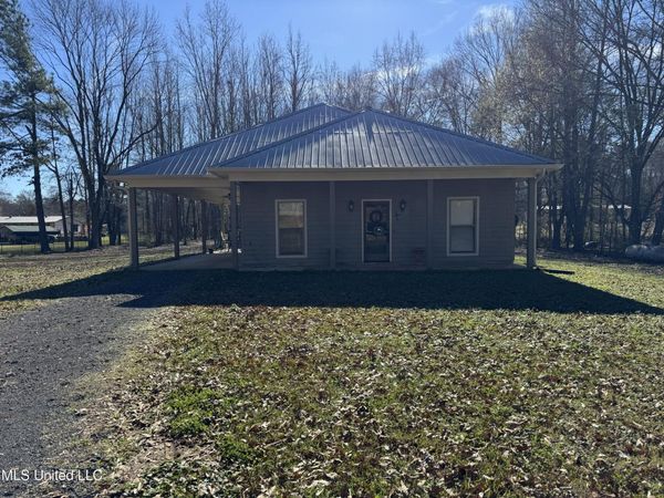 1225 Noble Drive, Edwards, MS 39066