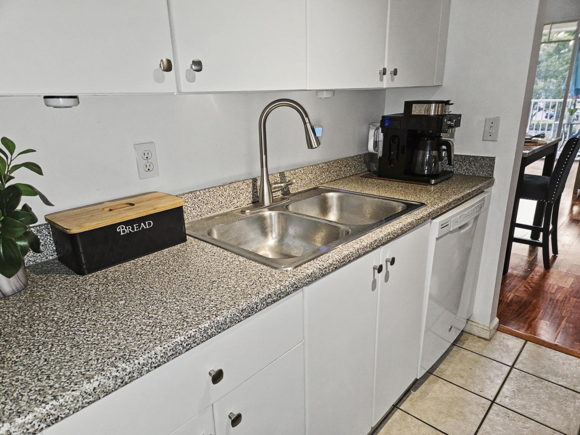 4892 Chancellor Drive, Unit 21, Jupiter, FL 33458 Photo