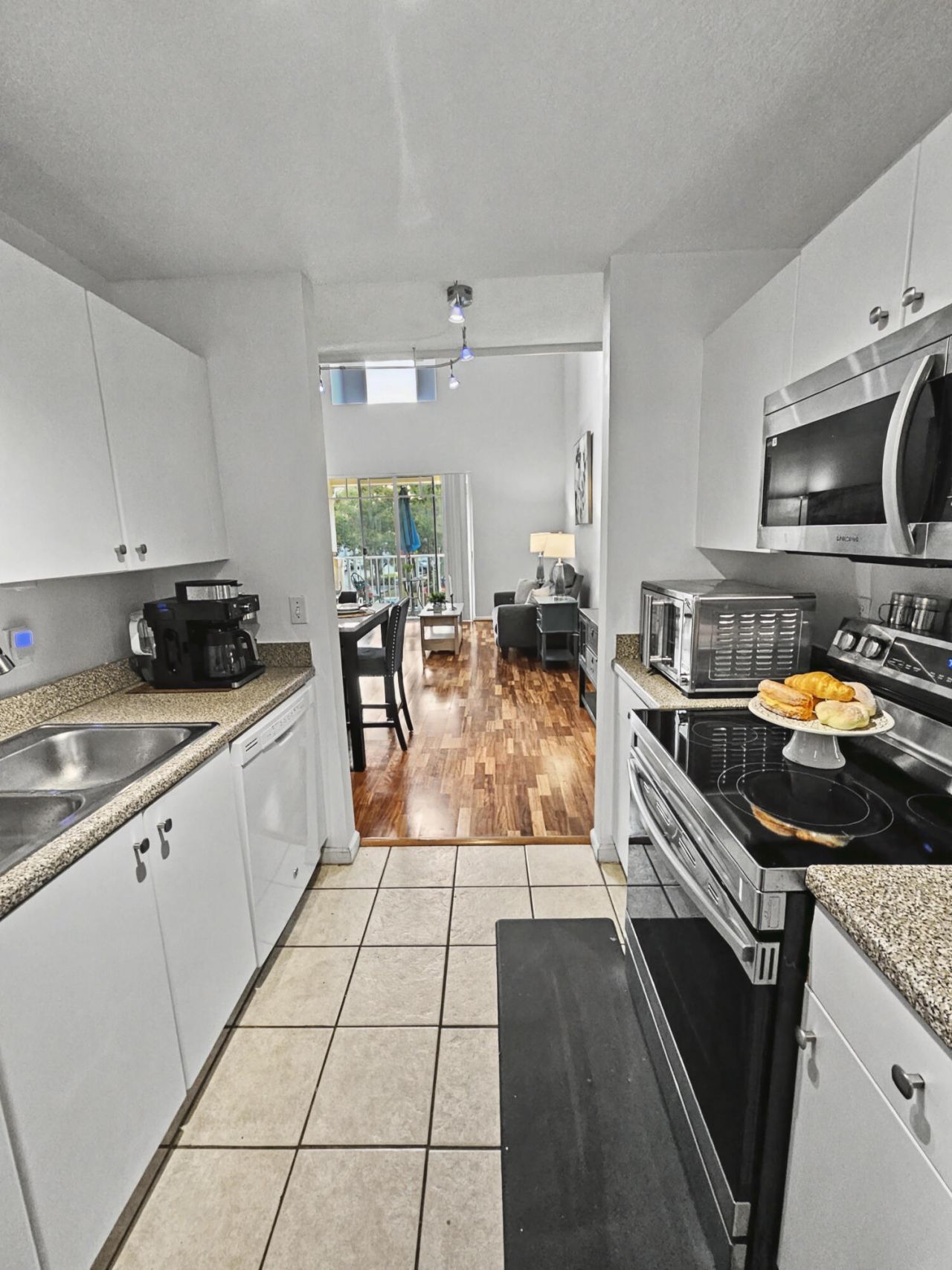 4892 Chancellor Drive, Unit 21, Jupiter, FL 33458 Photo