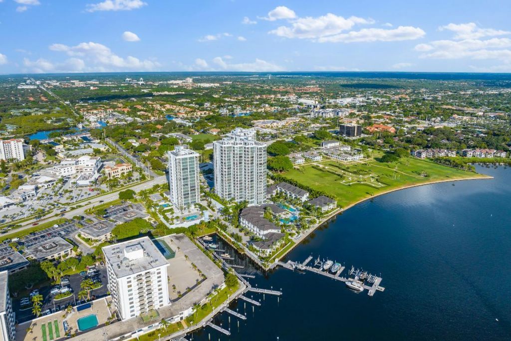 1 Water Club Way, Unit Ph 2204, North Palm Beach, FL 33408 Photo