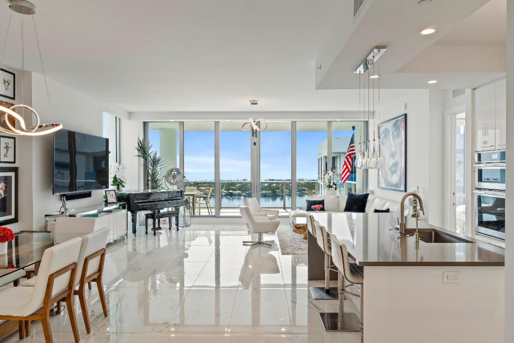 1 Water Club Way, Unit Ph 2204, North Palm Beach, FL 33408 Photo