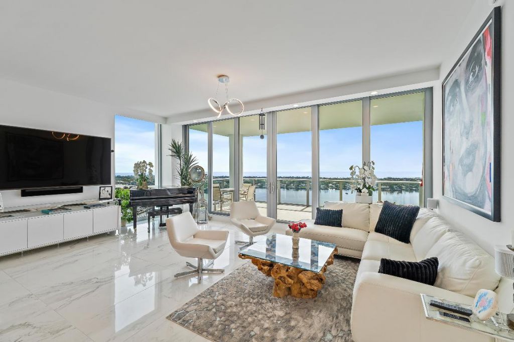 1 Water Club Way, Unit Ph 2204, North Palm Beach, FL 33408 Photo