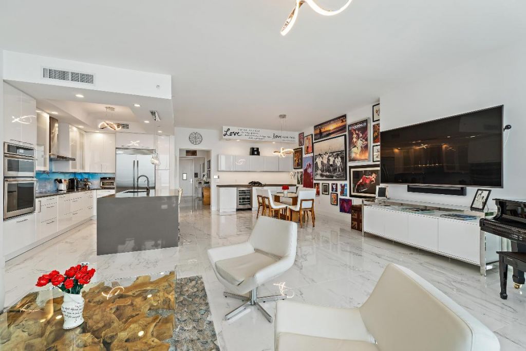 1 Water Club Way, Unit Ph 2204, North Palm Beach, FL 33408 Photo