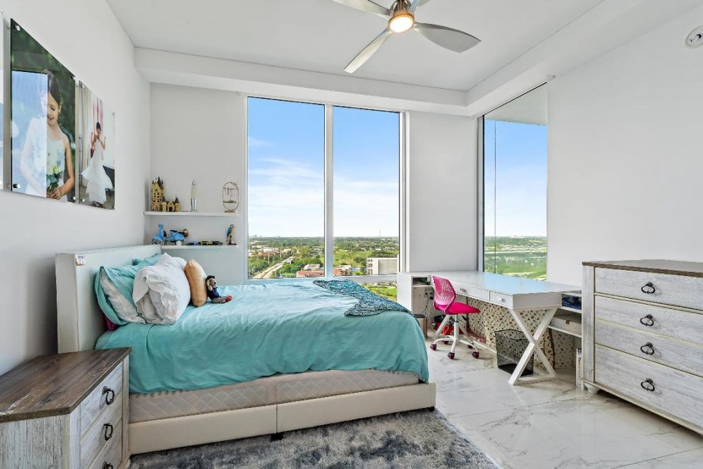 1 Water Club Way, Unit Ph 2204, North Palm Beach, FL 33408 Photo