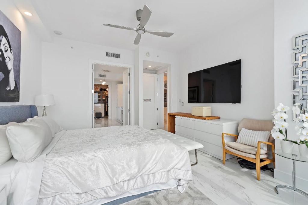 1 Water Club Way, Unit Ph 2204, North Palm Beach, FL 33408 Photo