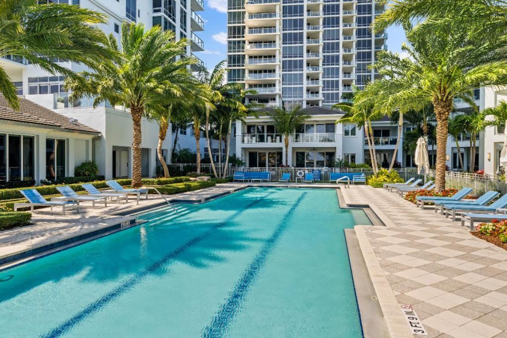 1 Water Club Way, Unit Ph 2204, North Palm Beach, FL 33408 Photo