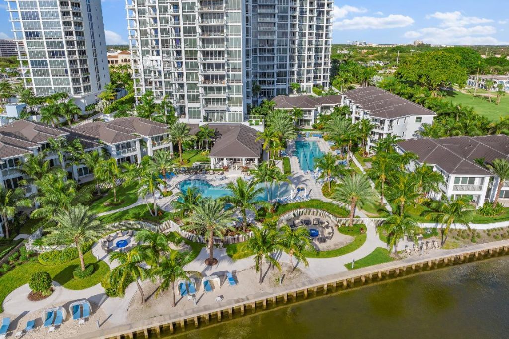 1 Water Club Way, Unit Ph 2204, North Palm Beach, FL 33408 Photo