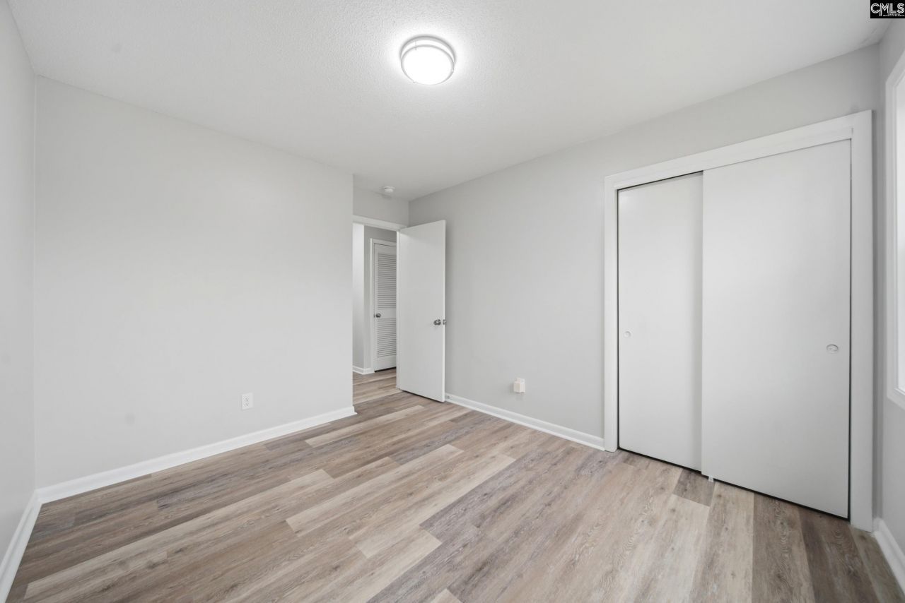 507 Mimosa Drive Photo 17