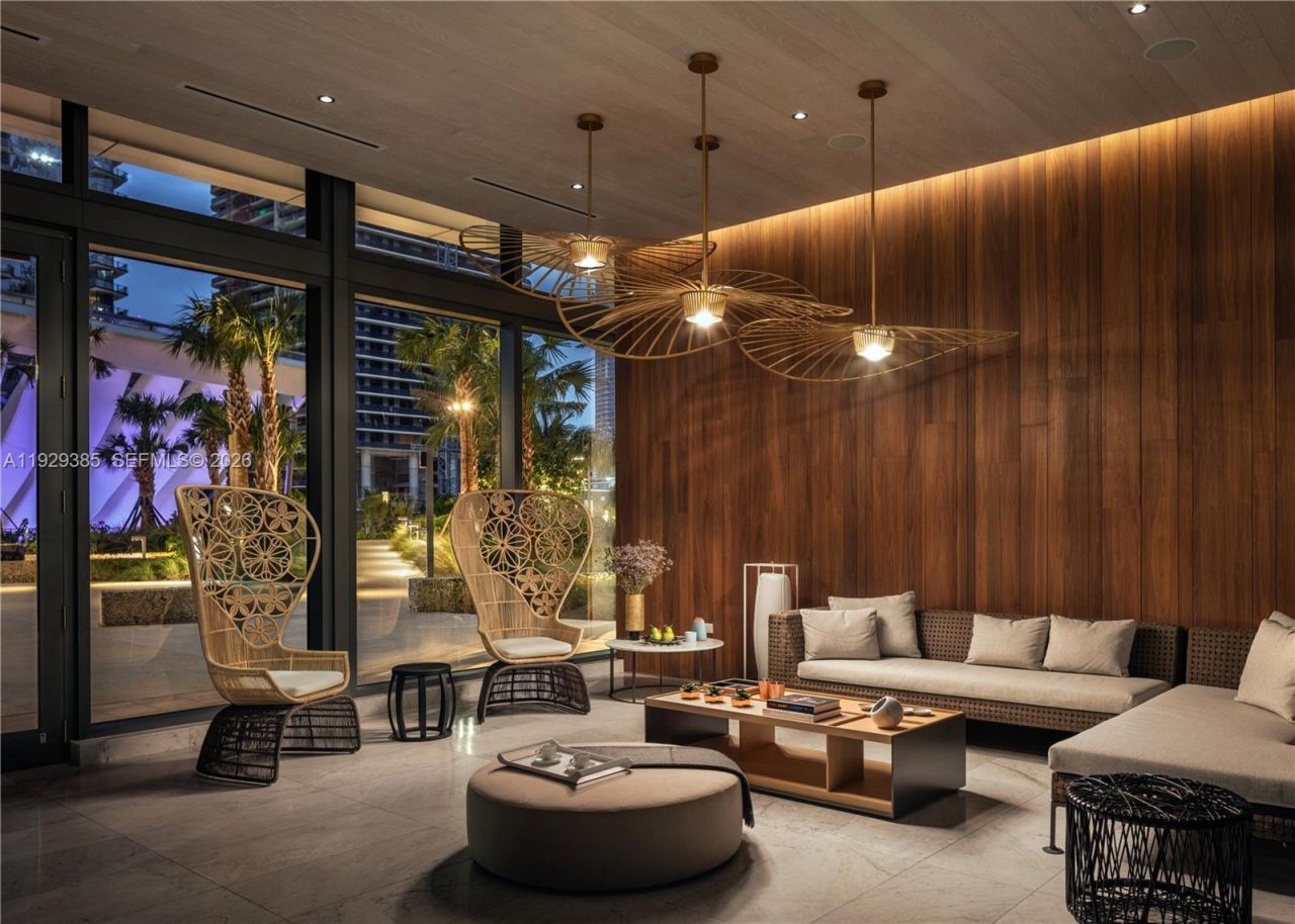 88 SW 7th St, Unit 2501, Miami, FL 33130 Photo