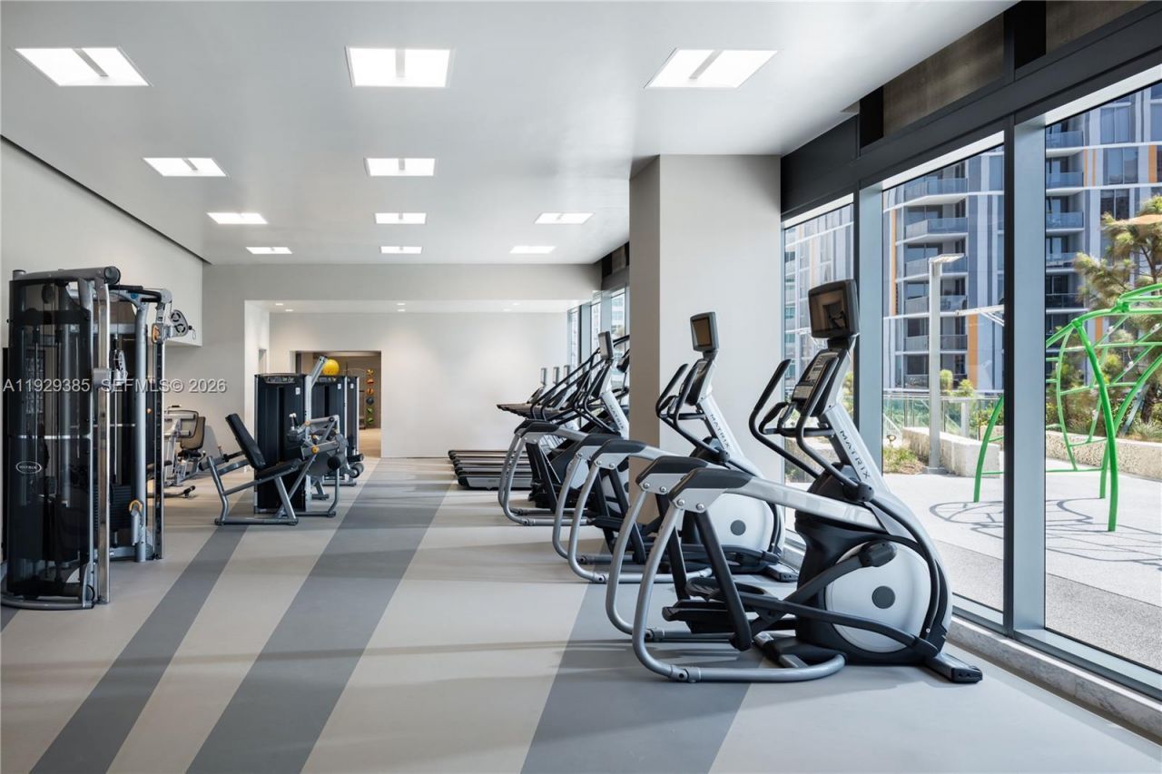 88 SW 7th St, Unit 2501, Miami, FL 33130 Photo