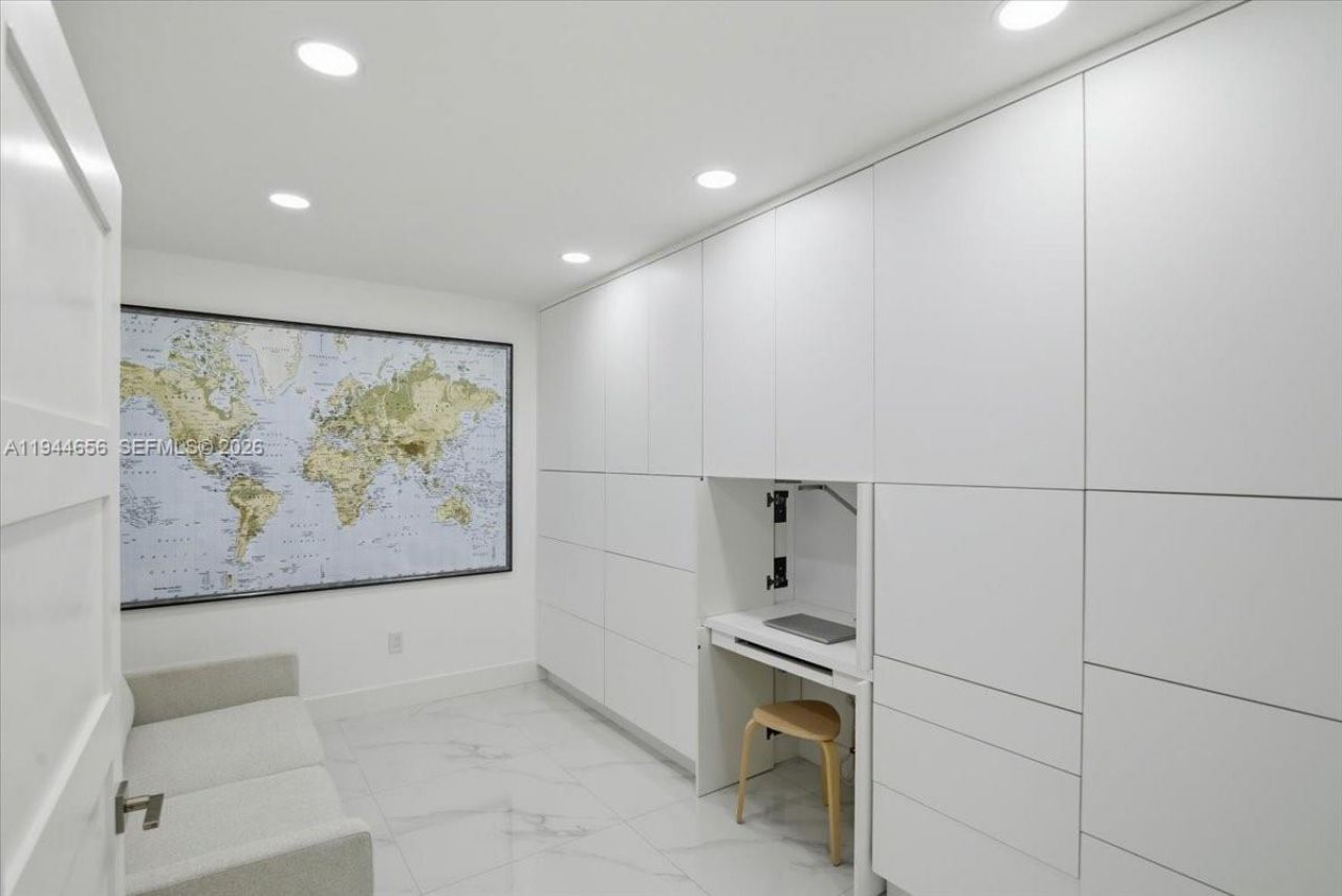 8925 Collins Ave , Unit 9F, Surfside, FL 33154 Photo