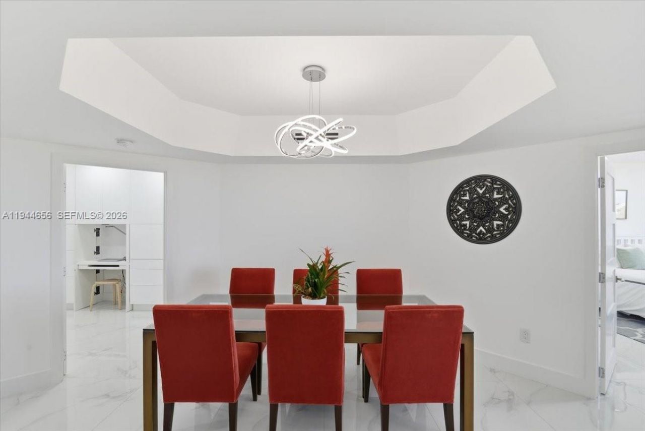 8925 Collins Ave , Unit 9F, Surfside, FL 33154 Photo