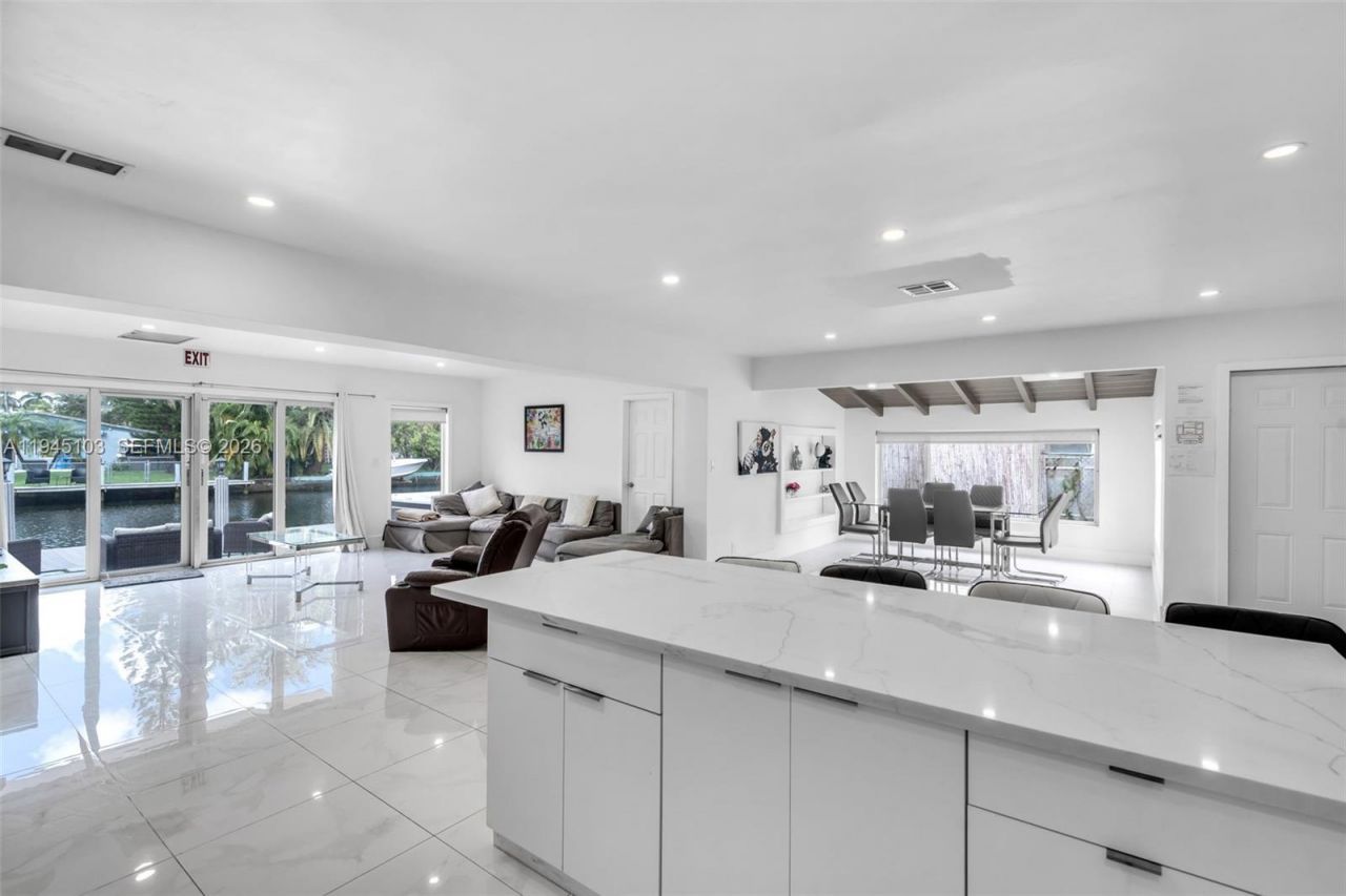 2721 Harding St , Hollywood, FL 33020 Photo