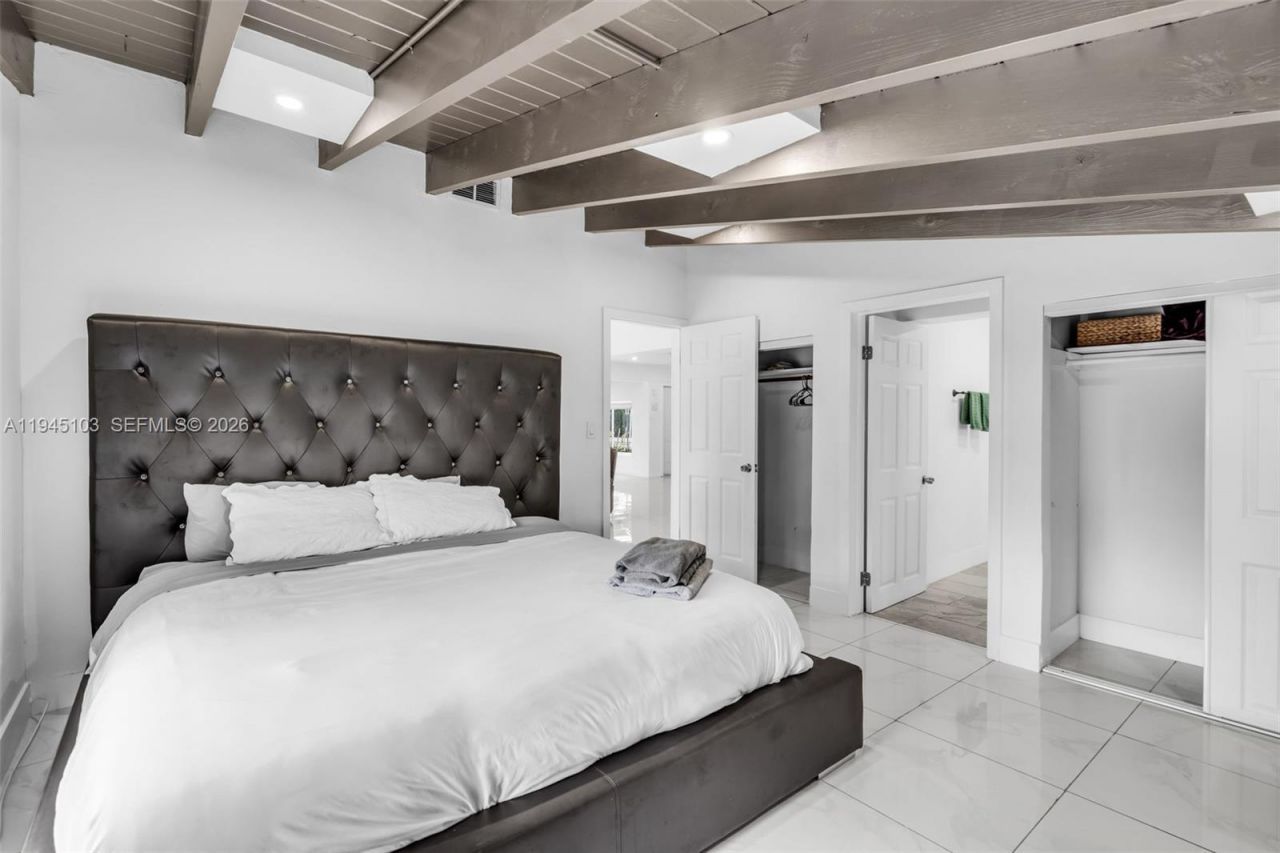 2721 Harding St , Hollywood, FL 33020 Photo