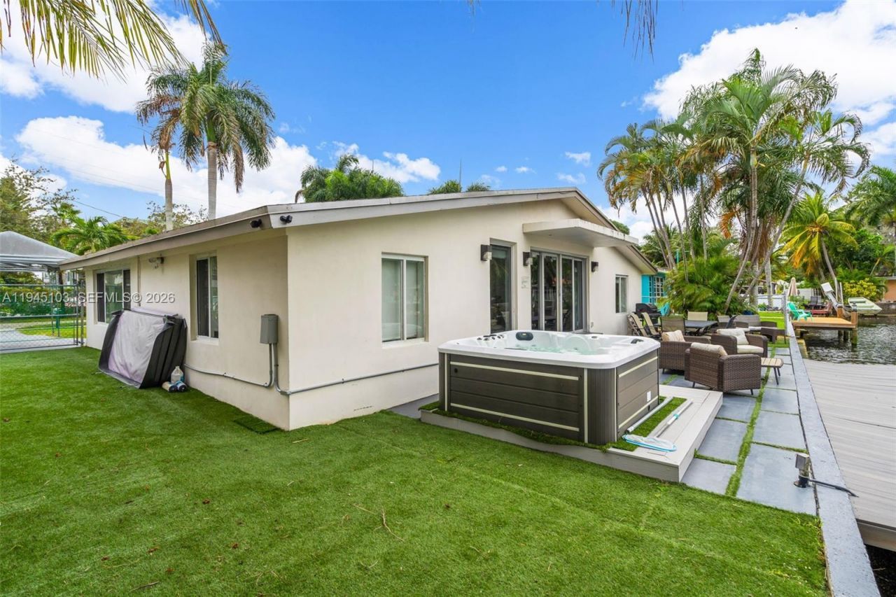 2721 Harding St , Hollywood, FL 33020 Photo