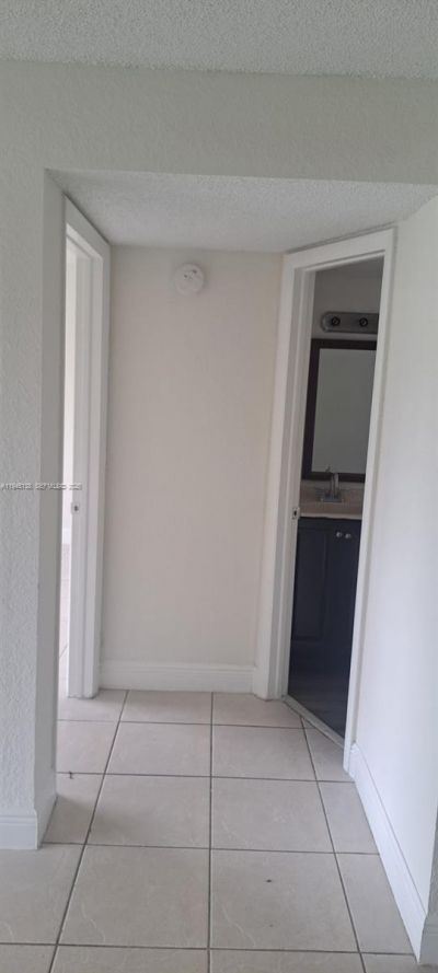 4255 N University Dr , Unit 315, Sunrise, FL 33351 Photo