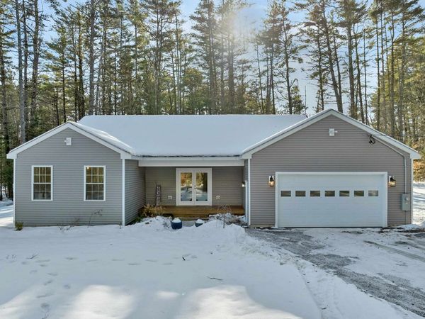 185 Town House Road, Effingham, NH 03882