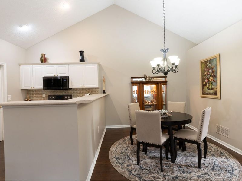 9104 Timberbrook Lane, Unit D, Florence, KY 41042 Photo 10