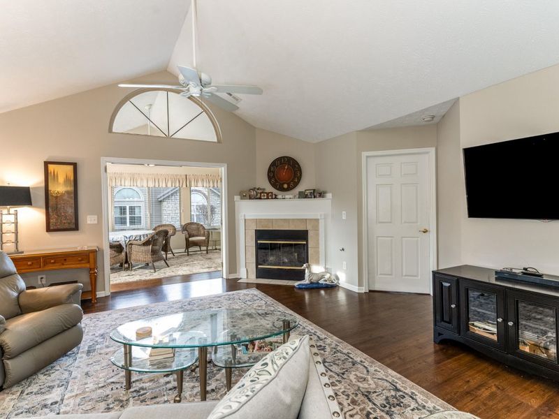 9104 Timberbrook Lane, Unit D, Florence, KY 41042 Photo 7