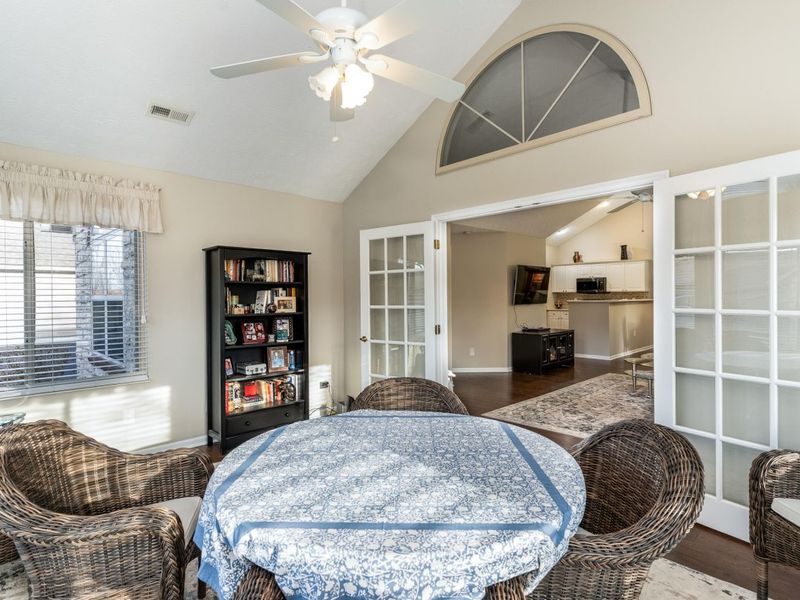 9104 Timberbrook Lane, Unit D, Florence, KY 41042 Photo 9