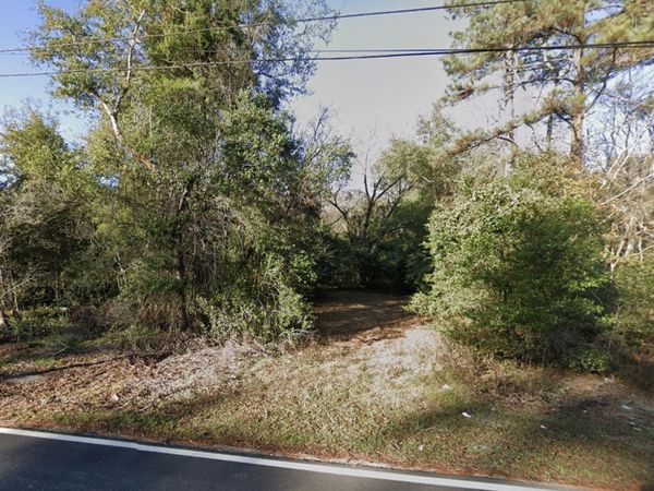 709 N Miller Avenue, Bainbridge, GA 39817