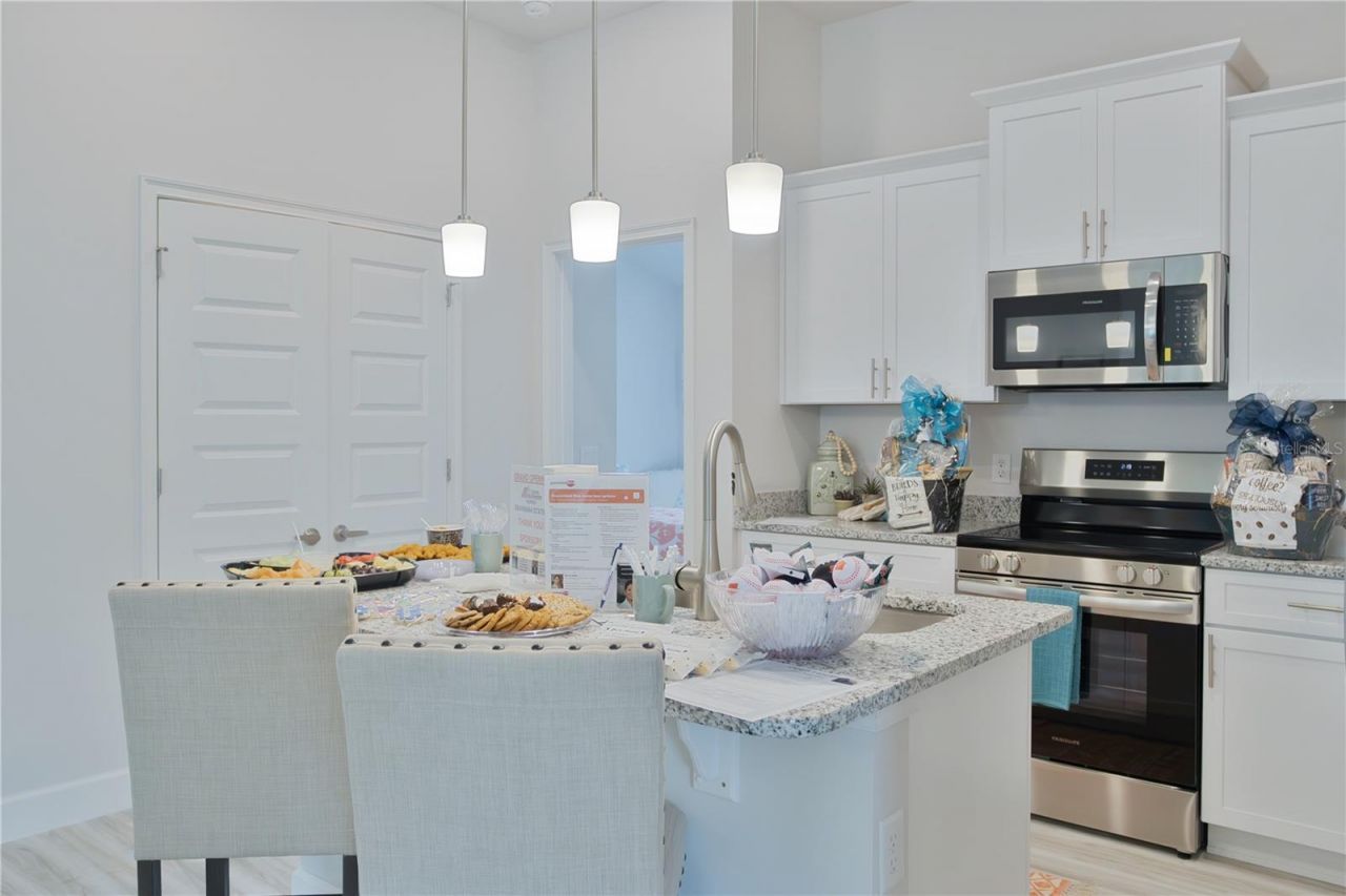 1904 N Roberts Trail, Bell, FL 32619 Photo