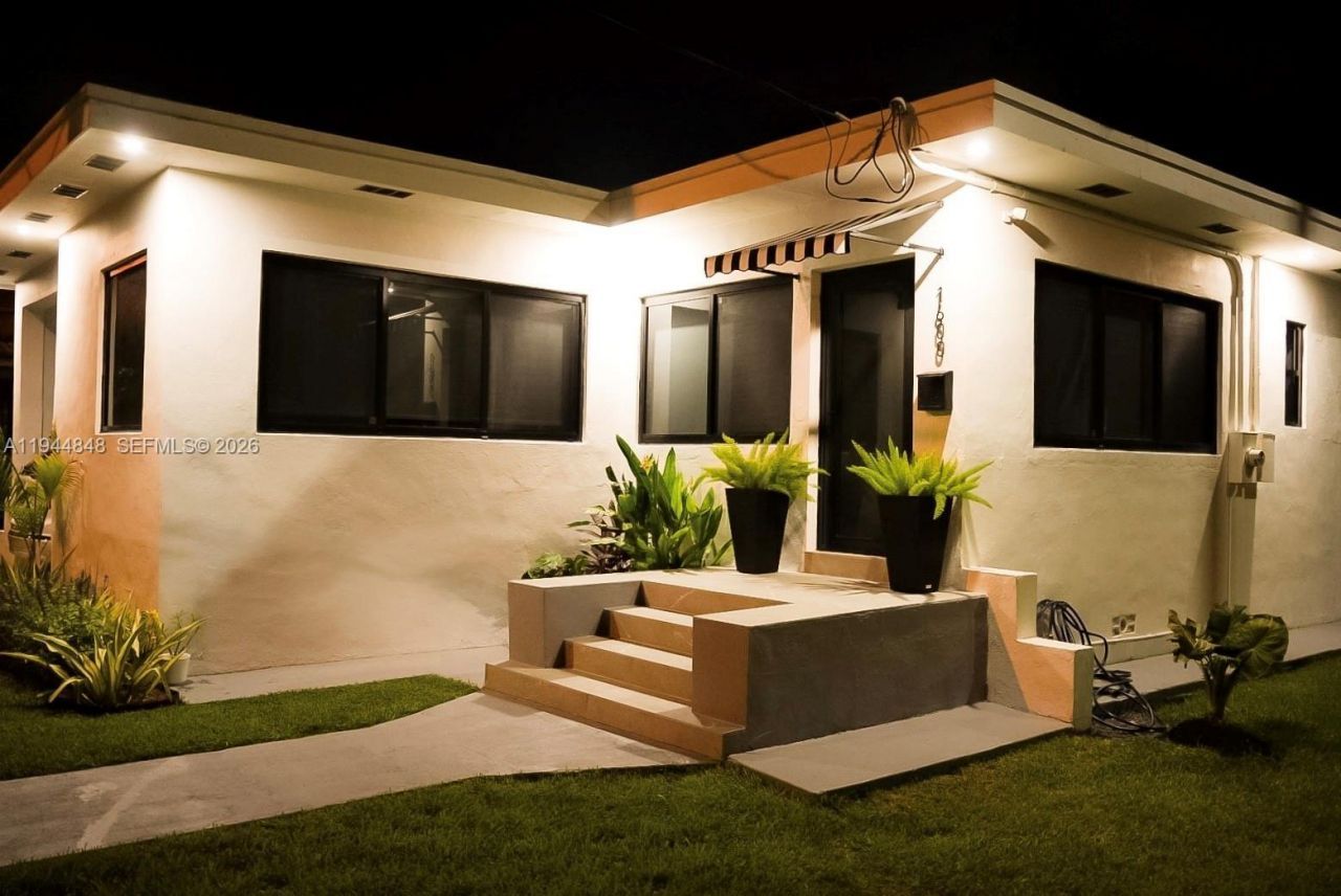 1600 SW 17th Ave, Miami, FL 33145 Photo