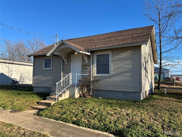 348 W 2nd Street, Lebanon, MO 65536