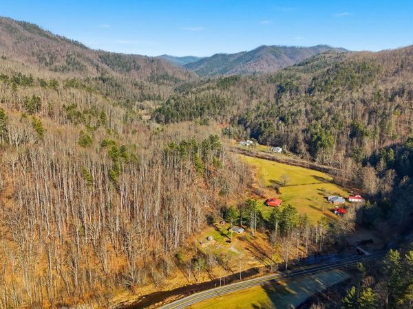 8485 Highway 91 N, Laurel Bloomery, TN 37680
