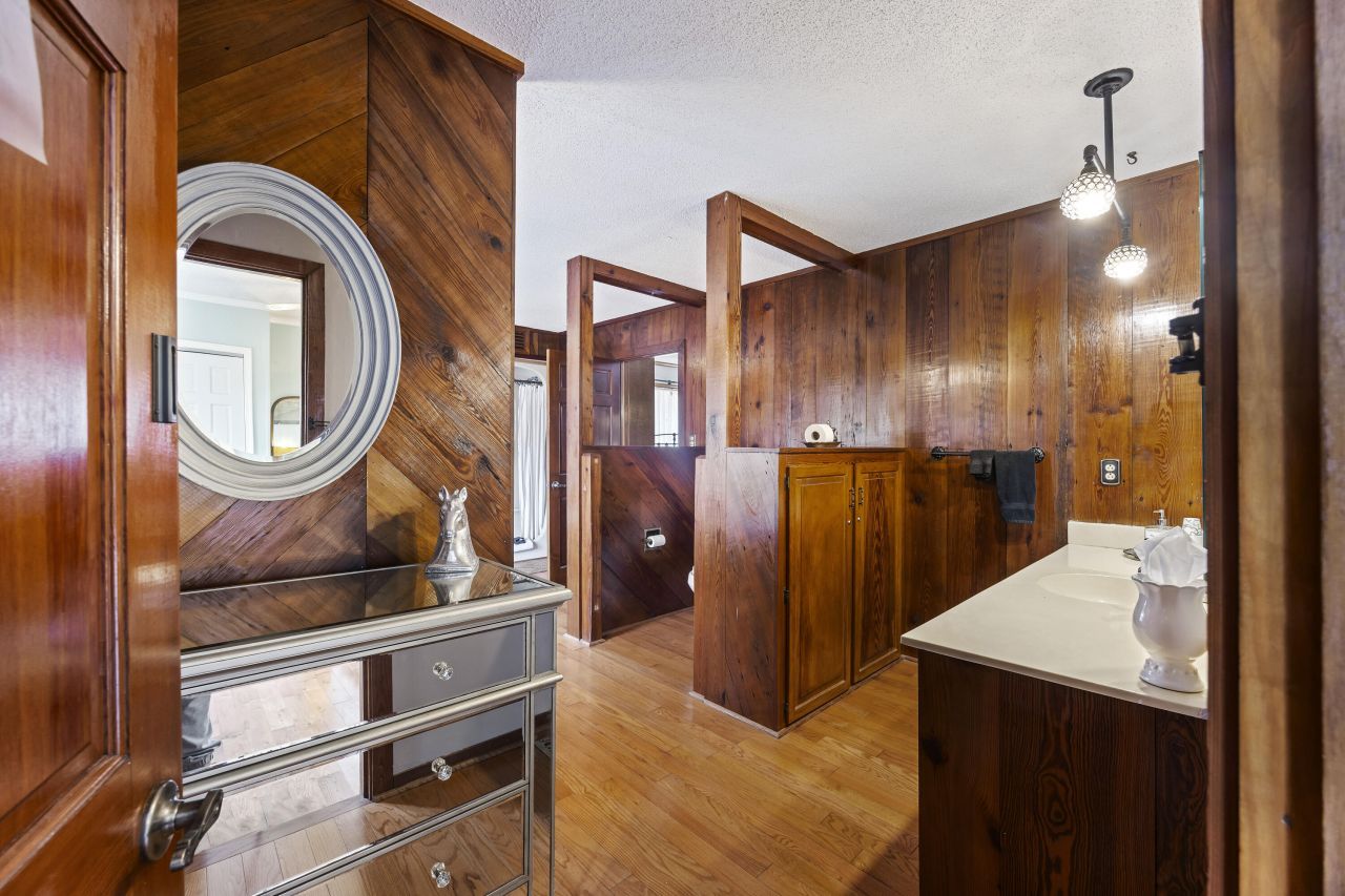 6293 Ehrhardt Road Photo 21