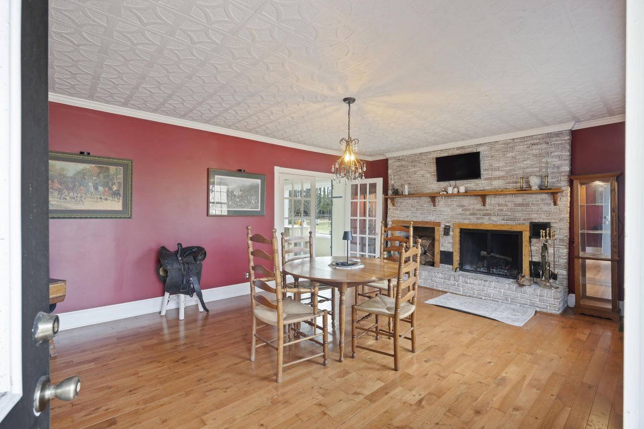 6293 Ehrhardt Road Photo 8