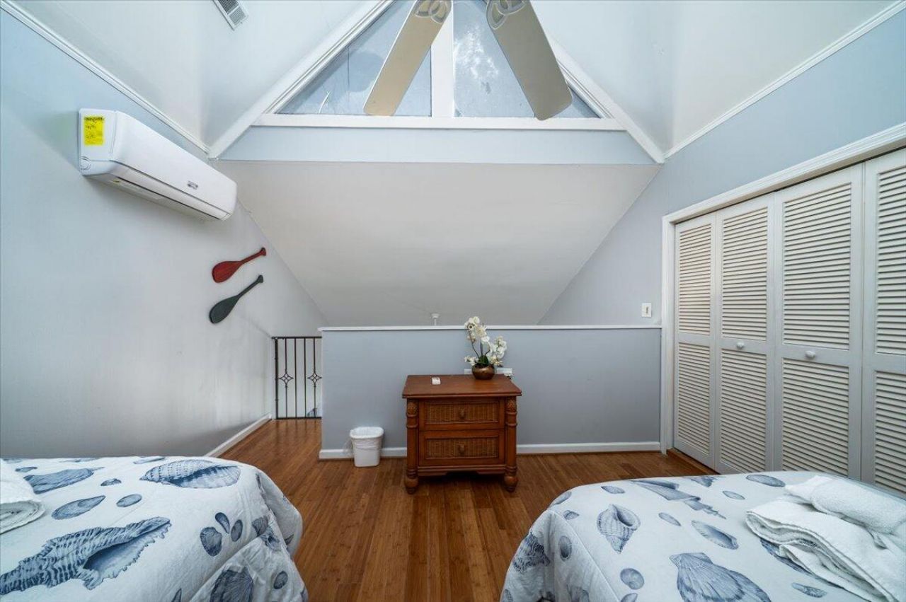 780 Summerwind Circle Photo 25