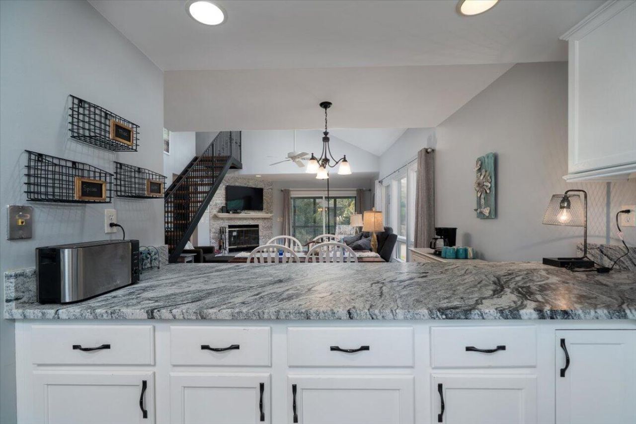 780 Summerwind Circle Photo 9