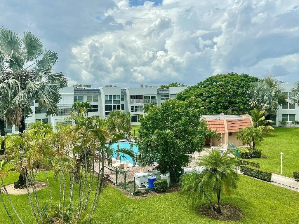 6600 Royal Palm Boulevard, Unit 304B, Margate, FL 33063 Photo