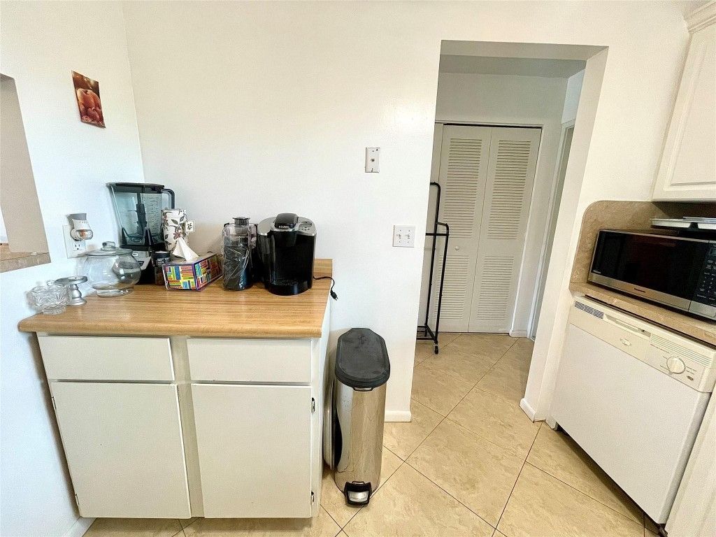 6600 Royal Palm Boulevard, Unit 304B, Margate, FL 33063 Photo