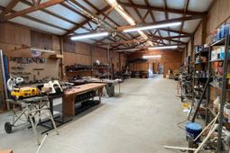 1704 Thunderwood Road photo 4