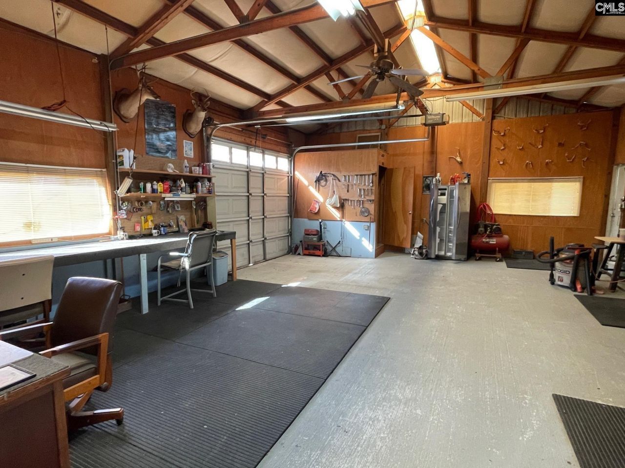 1704 Thunderwood Road Photo 5