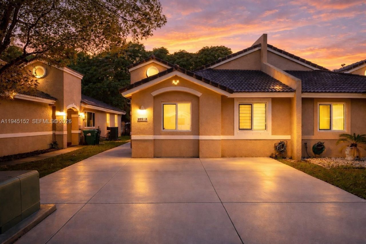 20512 SW 93rd Ave, Cutler Bay, FL 33189 Photo