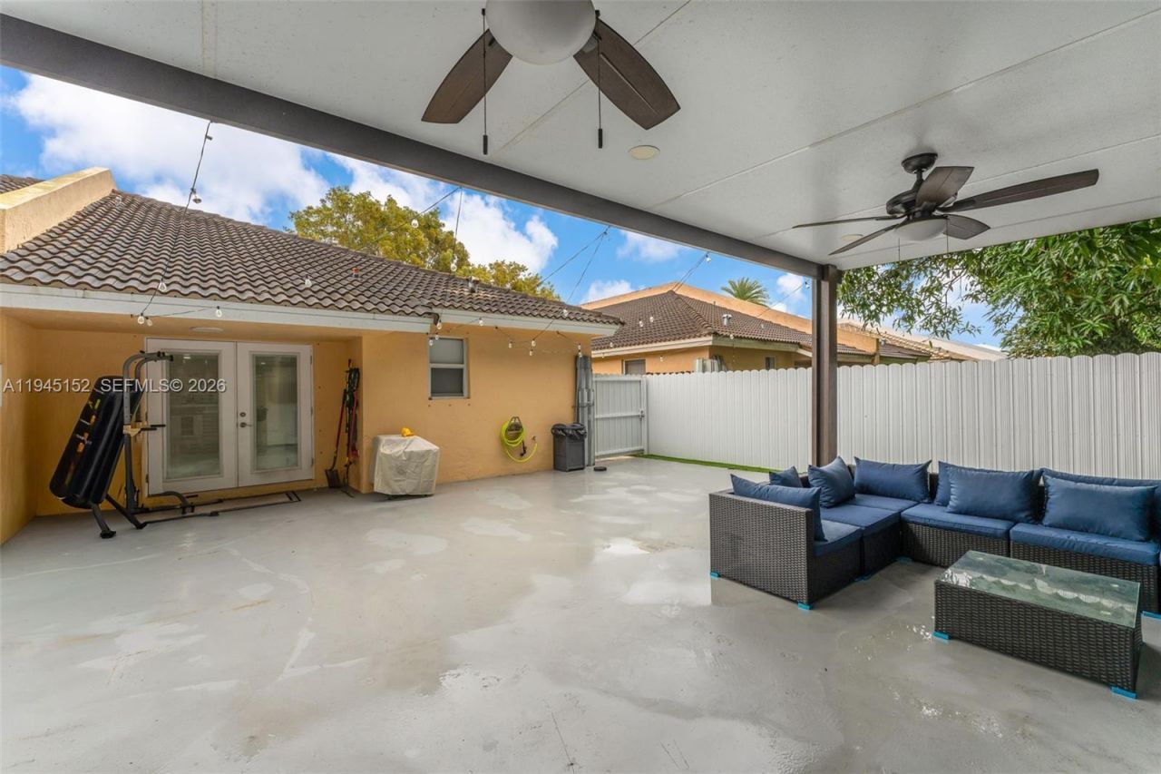 20512 SW 93rd Ave, Cutler Bay, FL 33189 Photo